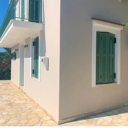 Prázdninový dům Vero's Seaview Lefki